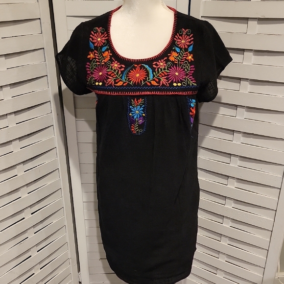 Entro Black Floral Embroidered Mini Dress Size Large - Picture 1 of 7